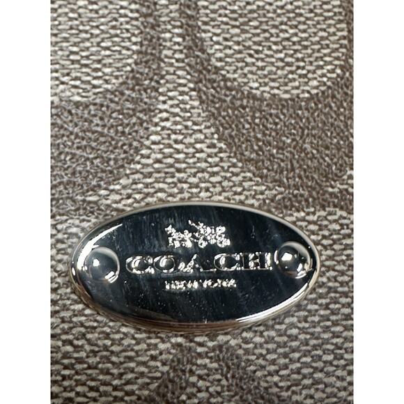 Coach Signature C PVC Canvas Leather ID Holder Lanyard - Picture 3 of 6